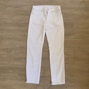 Classic White 7’s Jeans